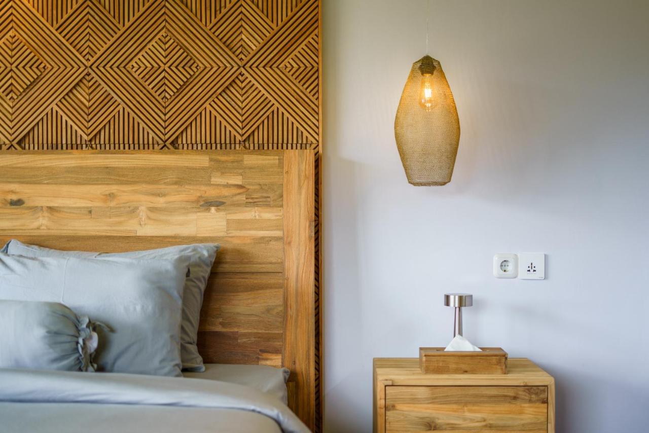 Villa Beauvida - Cozy 4- Bedroom Villa In Canggu With 18M Pool Dalung  Exterior photo