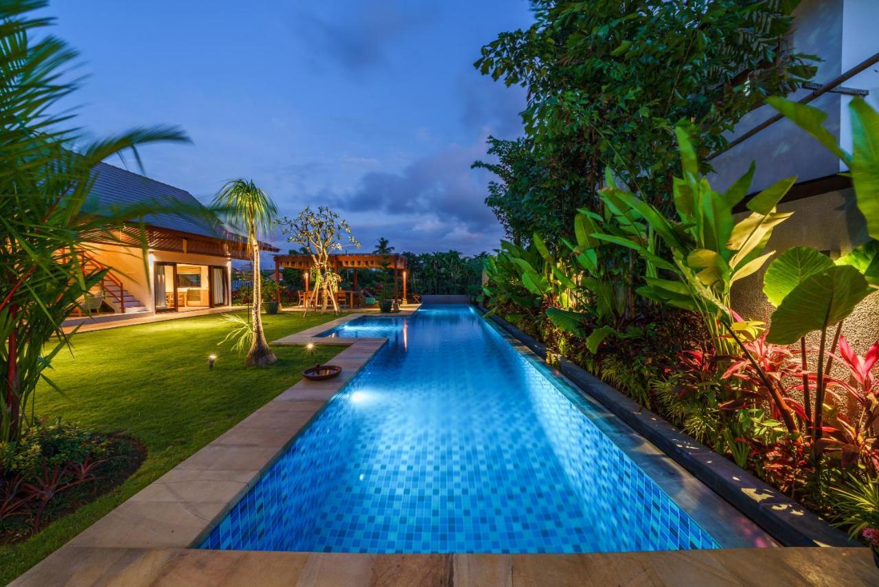Villa Beauvida - Cozy 4- Bedroom Villa In Canggu With 18M Pool Dalung  Exterior photo