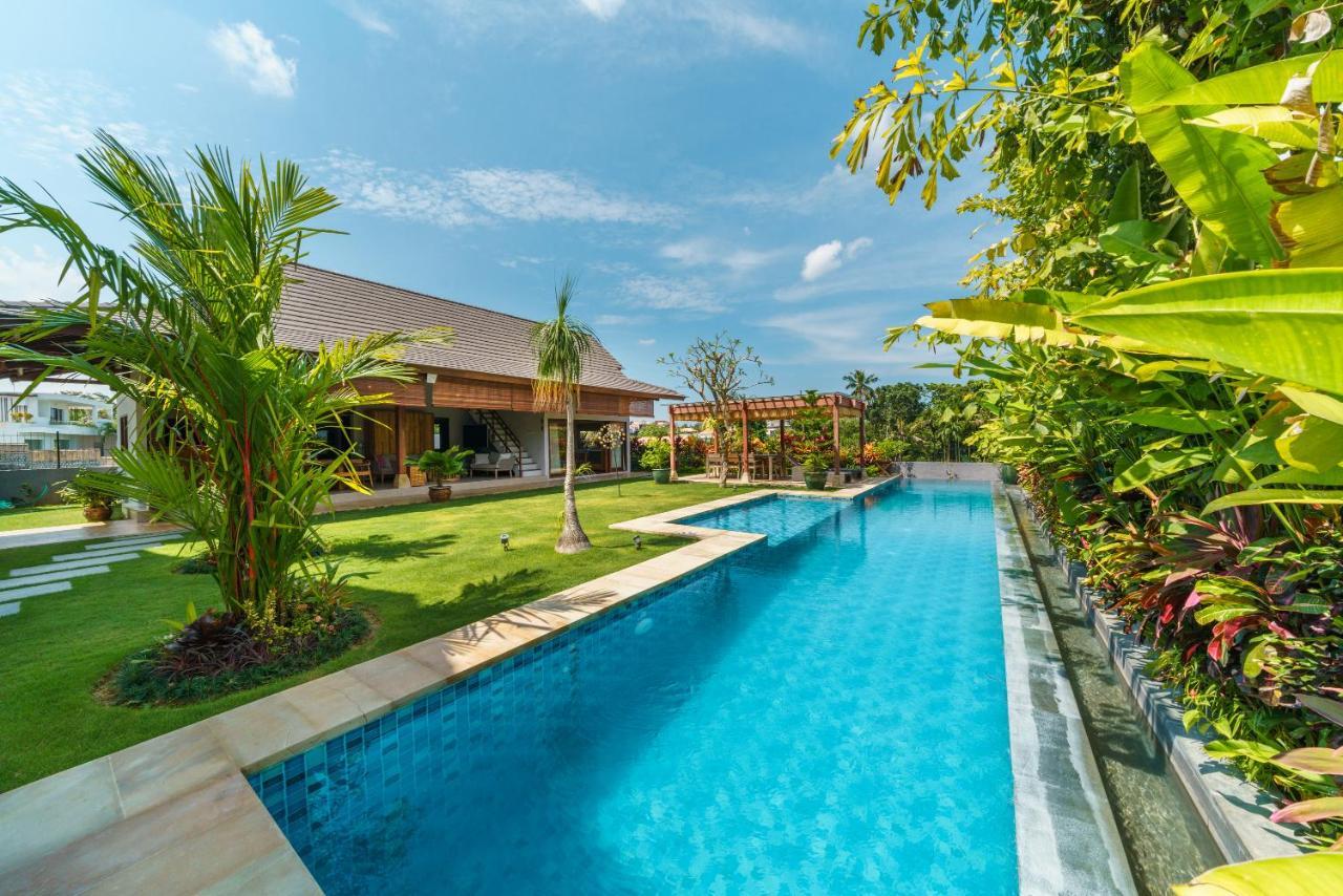 Villa Beauvida - Cozy 4- Bedroom Villa In Canggu With 18M Pool Dalung  Exterior photo