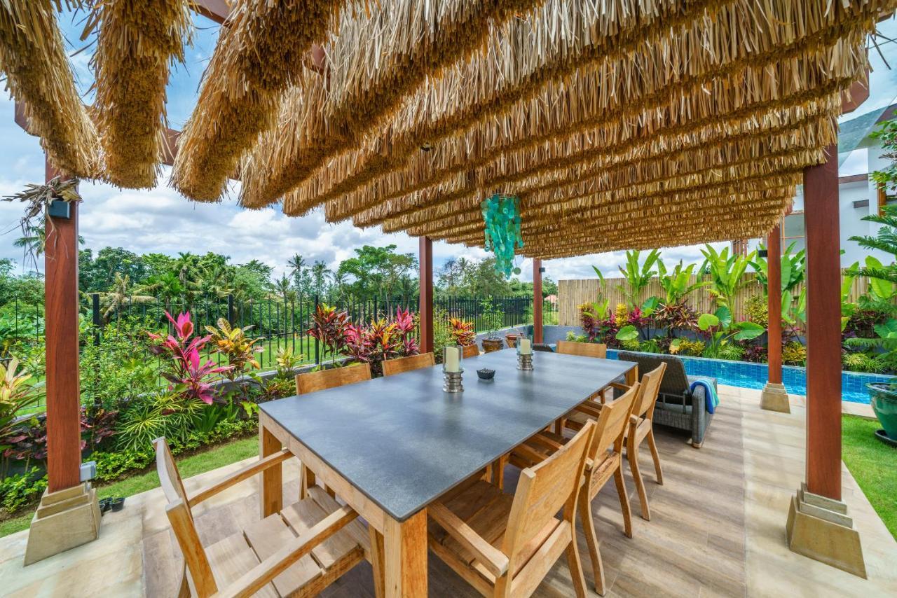 Villa Beauvida - Cozy 4- Bedroom Villa In Canggu With 18M Pool Dalung  Exterior photo